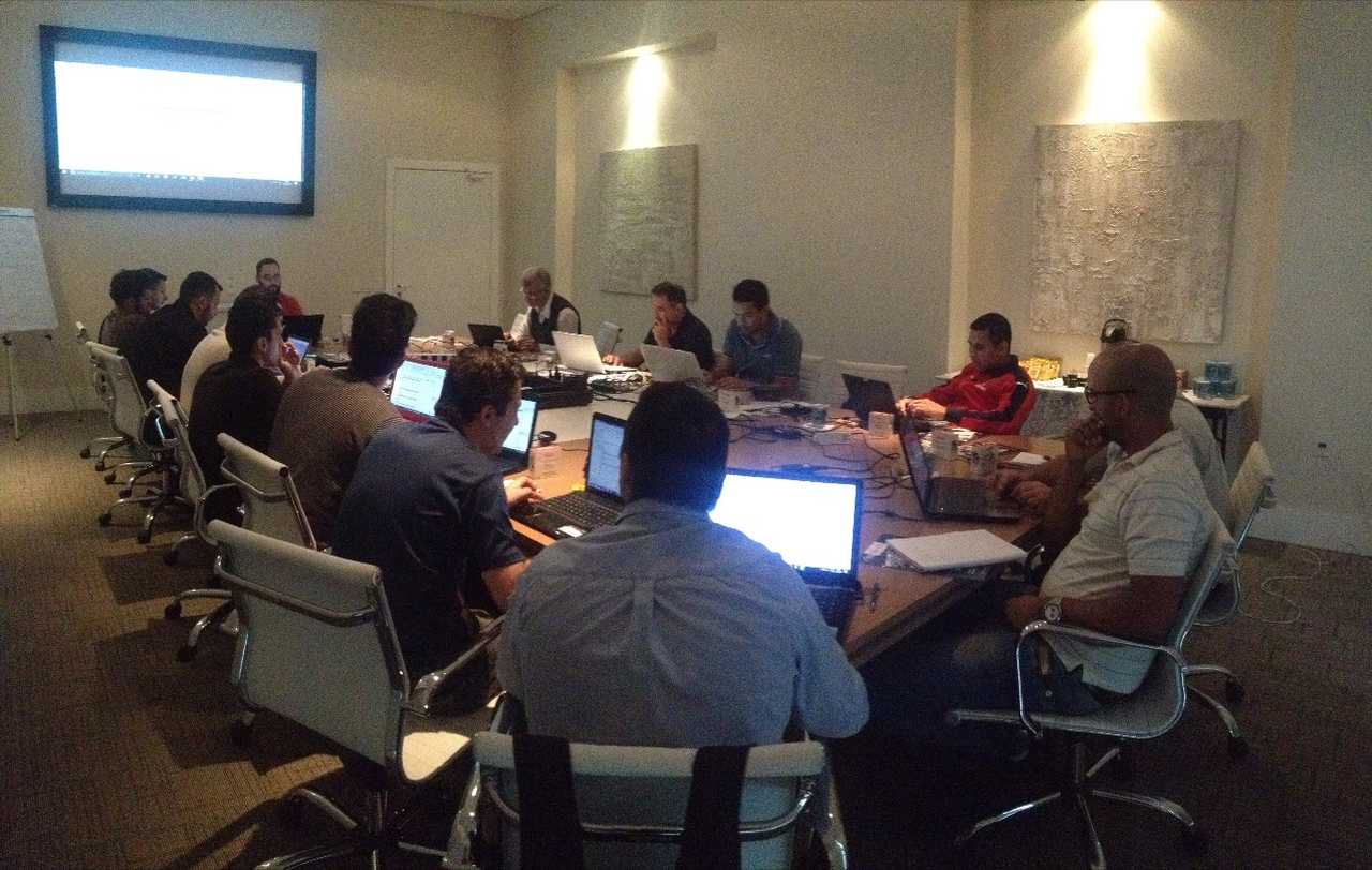 sala de treinamento curso clp kalatec