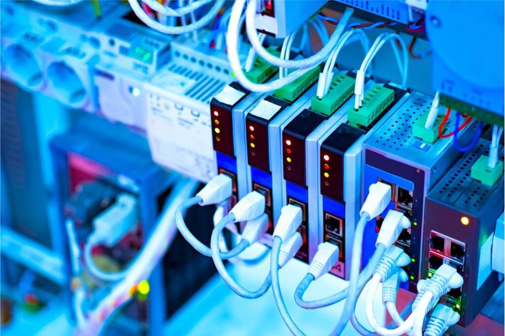 cabos blindados em projeto de automação industrial